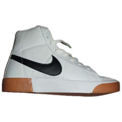 Zapatos Nike con detalle Negro